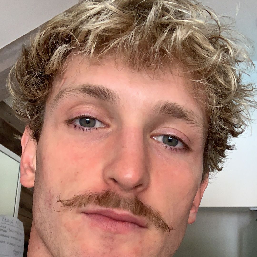 Logan Paul (@loganpaul)